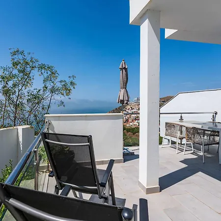 Terrazas De Ladera V12