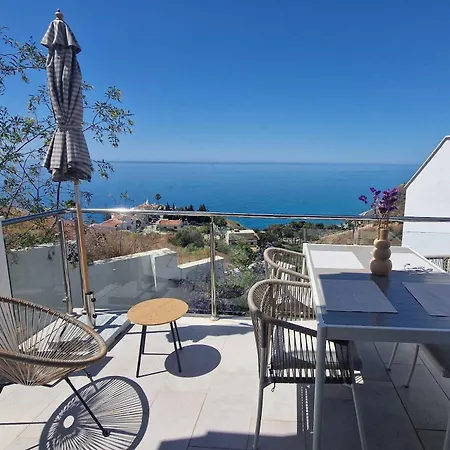 Terrazas De Ladera V12 * Nerja